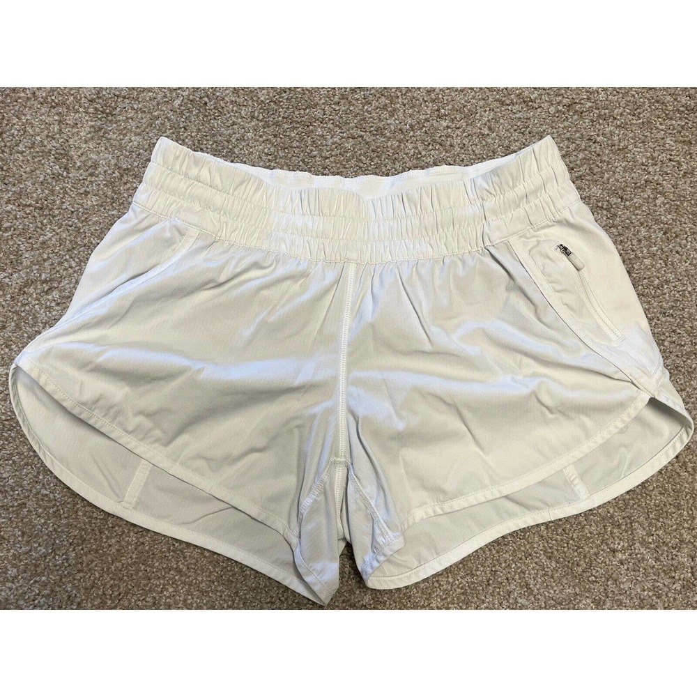 LULULEMON Low Rise Tracker short - White - Womens Size 10